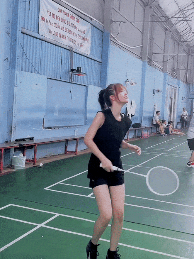 Còn nhỏ, Đông Nhi đã khuyến khích con gái chơi môn thể thao rèn vận động, tốt cho sức khỏe này
