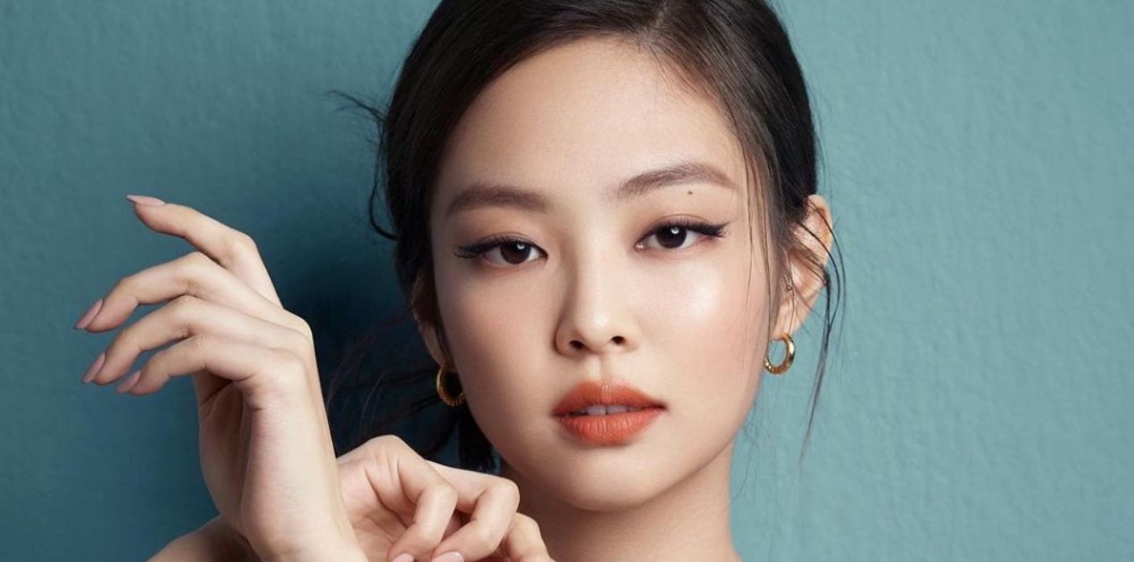 5 thói quen giúp Jennie (BLACKPINK) sở hữu làn da mịn màng, mềm mại như da em bé