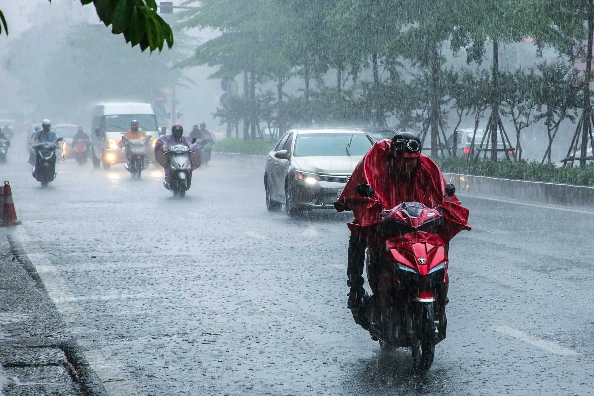 Cảnh báo mưa to ở Bắc Bộ