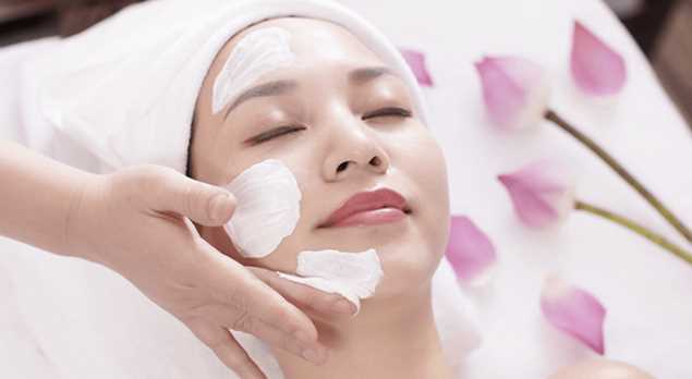Có nên đi spa chăm sóc da? Kinh nghiệm chăm sóc da tại spa