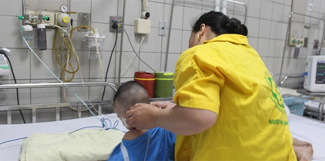 11 bệnh nhân trong vụ cháy chung cư mini điều trị tại Bệnh viện Bạch Mai xuất viện
