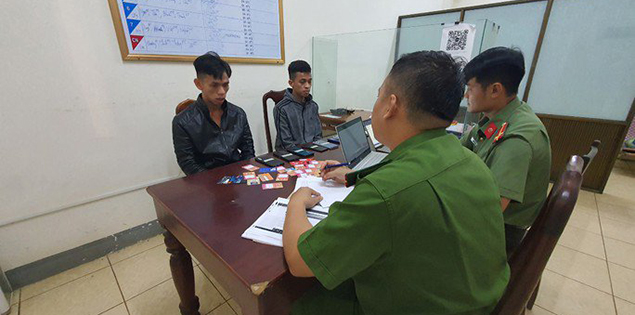 Chiếm đoạt 5 tỉ đồng bằng chiêu trò cho vay qua "ví điện tử Zalo Pay"

