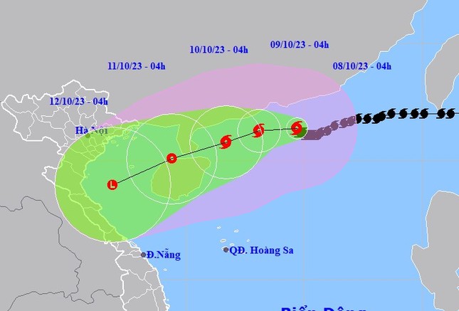 Bão số 4 di chuyển chậm, diễn biến sắp tới thế nào?