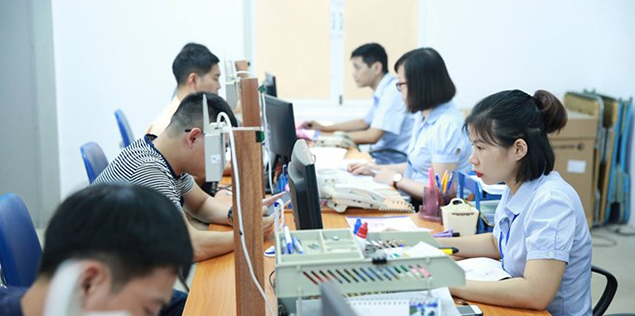Đề xuất tiếp tục tăng lương bù trượt giá sau năm 2024

