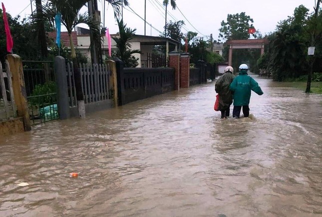 Nơi nào ở nước ta sắp đón đợt mưa lớn kéo dài, nguy cơ lũ quét và sạt lở đất ở vùng núi?