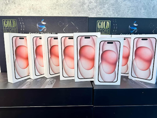 Khám Phá iPhone 15 Tại Gold Store: Sự Lựa Chọn Tinh Tế Của Chị Em
