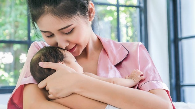 Chịu khó làm 5 điều này thì không sợ thiếu sữa cho con bú, bé khỏe mẹ nhàn
