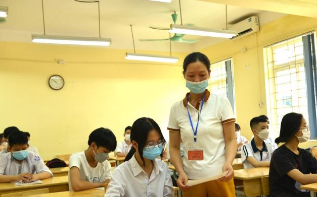 Quy định mới về tốt nghiệp THCS: Bỏ xếp loại, cho xét công nhận hai lần
