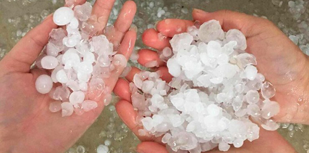 Mưa đá kèm giông lốc tàn phá trường học và nhà dân ở Sơn La

