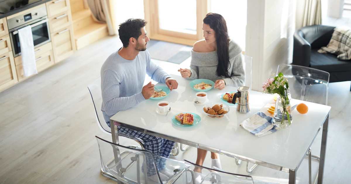 Những chướng ngại trong hôn nhân: Một cuộc trò chuyện sâu có thể giải quyết tất cả?