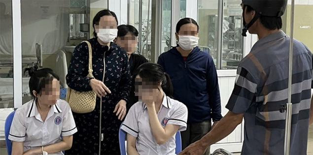 Nữ sinh phải bỏ thi tốt nghiệp vì tai nạn trên đường

