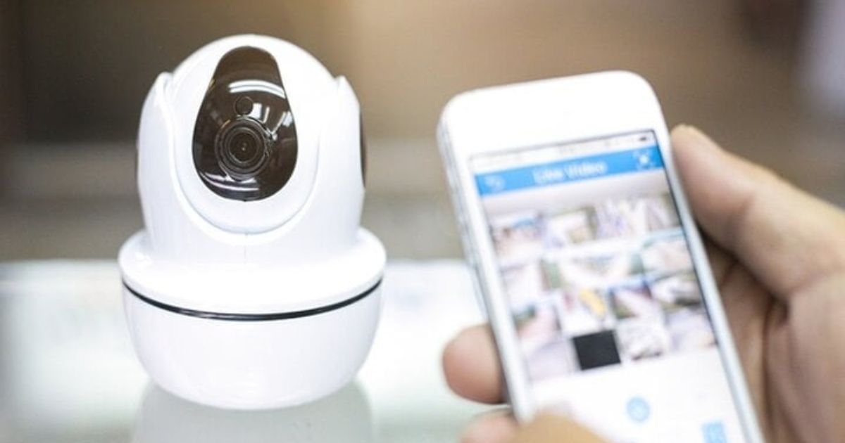 Lắp camera vì nghi giúp việc trộm tiền, nào ngờ phát hiện bí mật của chồng và đồng nghiệp nữ