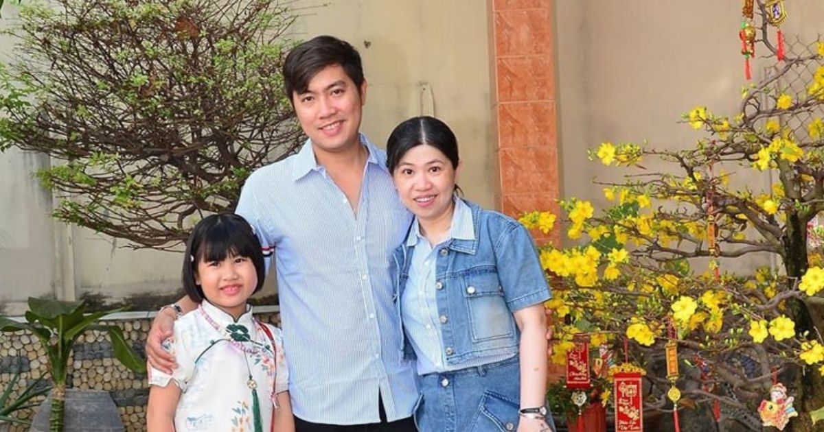 Chàng thanh niên cưới cô giáo chủ nhiệm gây xôn xao cõi mạng, cuộc sống giờ ra sao?