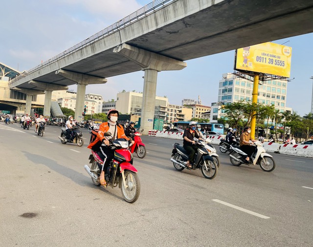 Vì sao thời tiết đã lập thu mà vẫn nắng nóng như giữa hè?