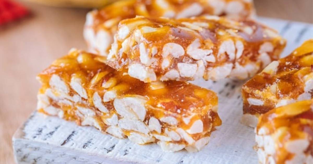 Cách làm kẹo lạc cực dễ, Tết này tha hồ mời khách nhâm nhi
