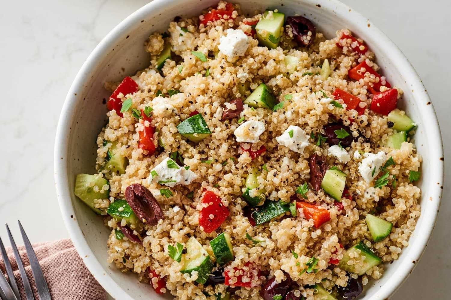 Quinoa là gì mà Tóc Tiên dùng thay cơm trắng để giảm cân?