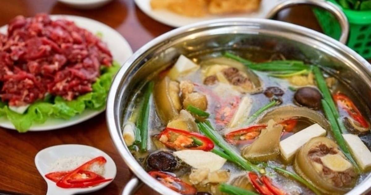 Cách nấu lẩu đuôi bò mềm ngon khó cưỡng