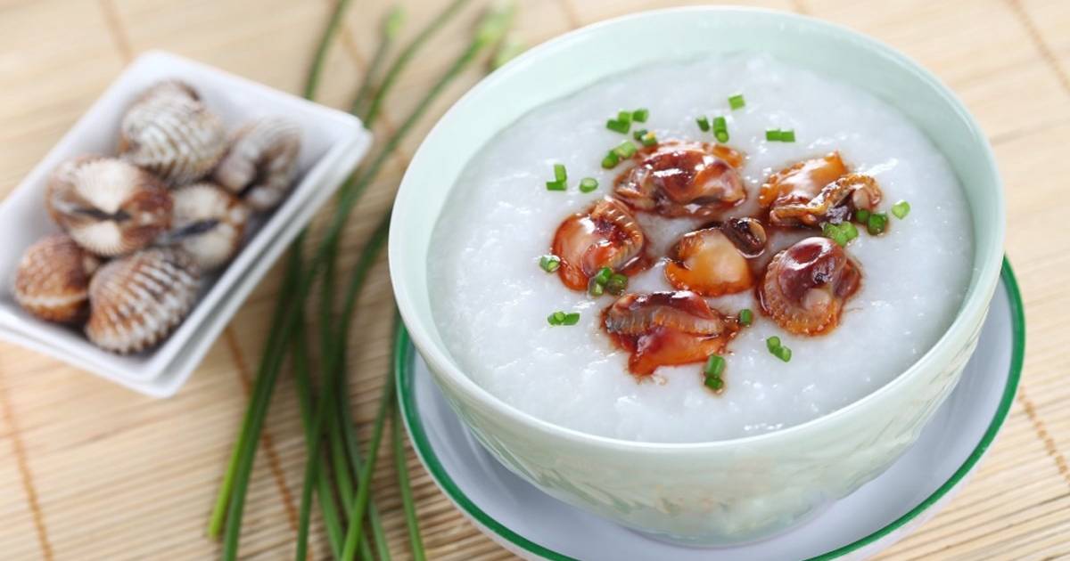 Công thức nấu cháo sò huyết dễ làm, giàu dinh dưỡng tại nhà