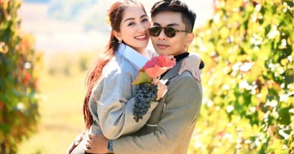 Khánh Thi khoe Phan Hiển sắm cả 'núi' đồ hiệu tặng vợ ngày Tết, hơn chồng 11 tuổi vẫn được cưng như bà hoàng
