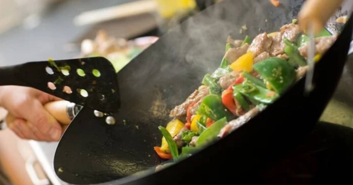 Bí quyết của đầu bếp để có món xào thơm ngon, hấp dẫn