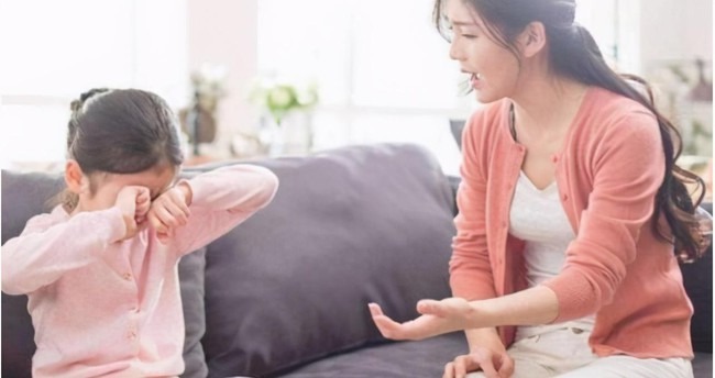 3 câu nói này làm tổn thương con nhất, có thể cha mẹ vẫn đang lặp lại mỗi ngày