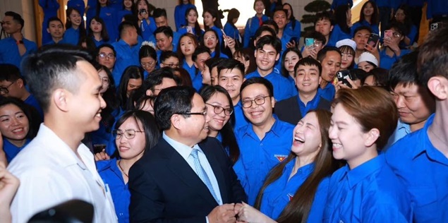 Hòa Minzy quá xịn: Được Thủ tướng Phạm Minh Chính khen ngợi, trang Thông tin Chính Phủ đăng bài đầy tự hào!