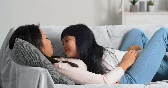 Làm 3 điều trước khi ngủ, con tôi từ lơ mơ trở thành "siêu nhân trí nhớ": Biết sớm, tương lai con hưởng lợi