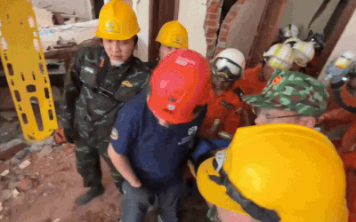 Lực lượng cứu hộ Việt Nam giải cứu thành công nạn nhân sau hơn 5 ngày mắc kẹt tại Myanmar