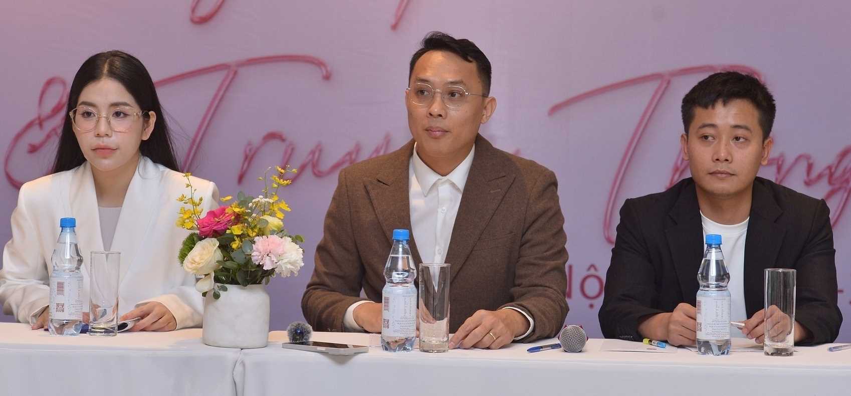 Cú ngã ngựa của Quang Linh Vlogs và lời cảnh báo cho cả showbiz Việt