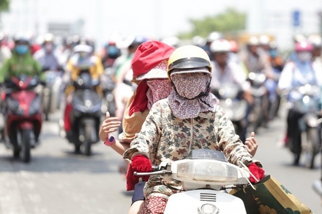 Miền Bắc bước vào chuỗi ngày nắng như thiêu