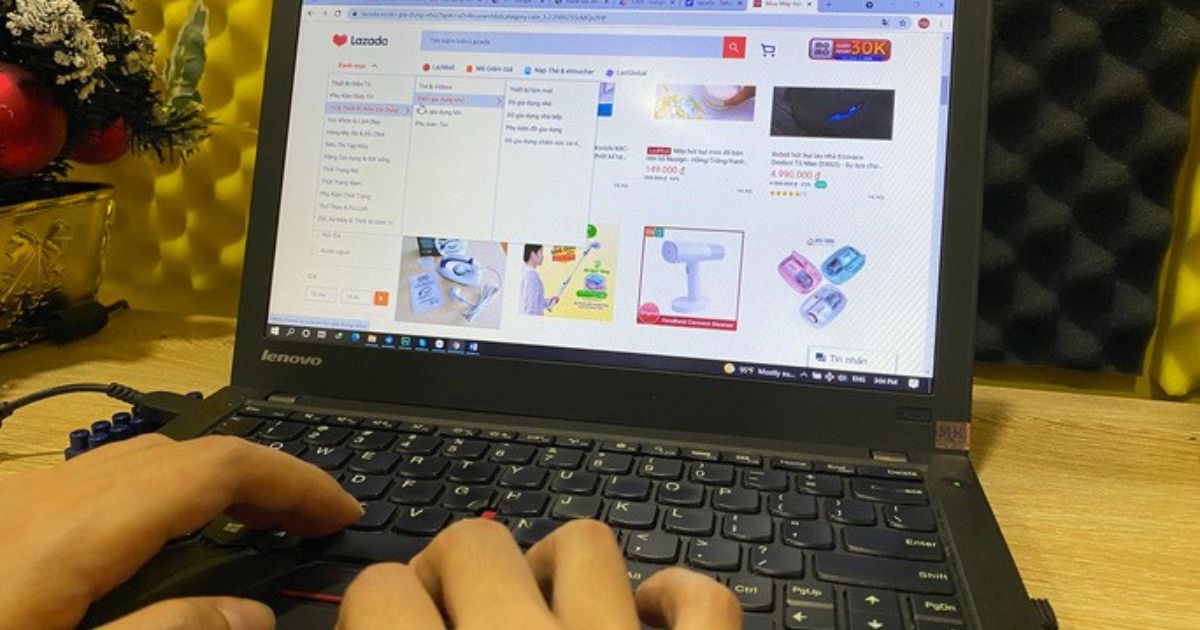 Sàn thương mại điện tử khấu trừ, nộp thuế thay người bán hàng từ 1/7