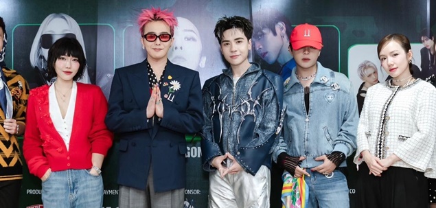 Diệu Nhi "flex" ảnh chụp đứng cạnh G-Dragon, dân mạng dự đoán kiểu tóc mới của Anh Tú Atus
