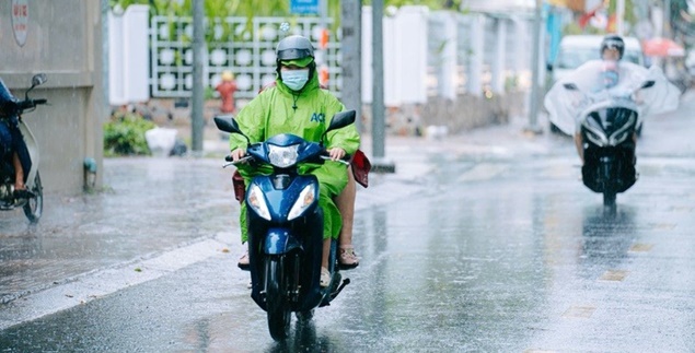 Thời tiết hôm nay 9-7: Bắc Bộ bắt đầu đợt mưa mới, Nam Bộ mưa tăng