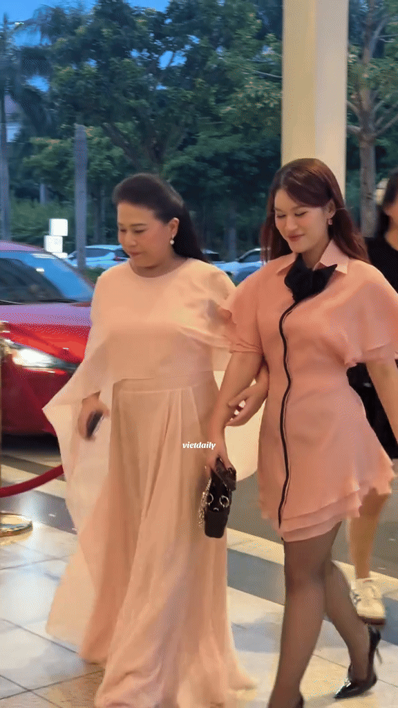 Mặc sai dress code, tiểu thư 7.000 tỷ của showbiz Việt gây tranh cãi tại đám cưới Cindy Lư - Đạt G
