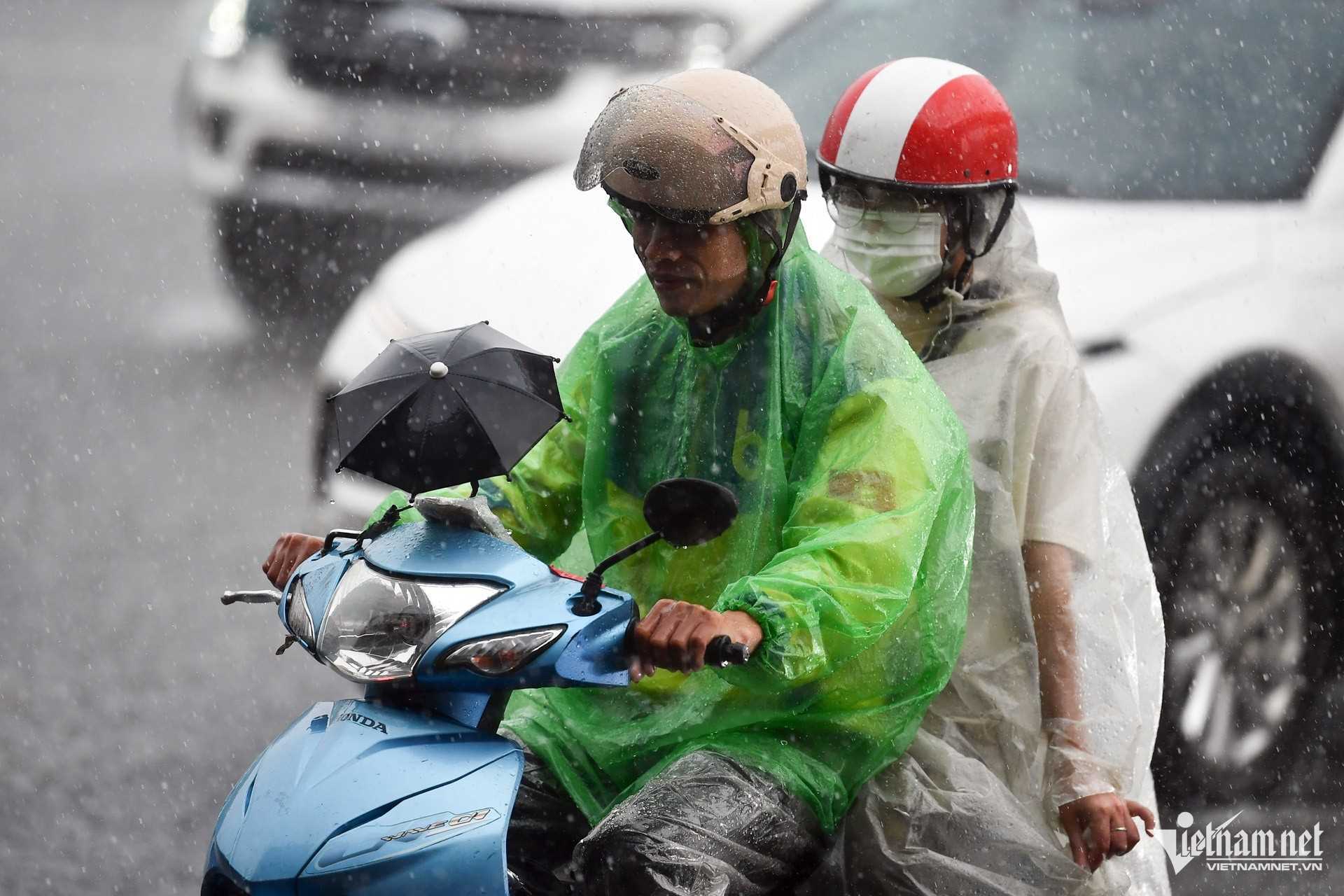 Dự báo thời tiết 26/7/2025: Miền Bắc mưa to cục bộ, Hà Tĩnh - Đà Nẵng mưa lớn
