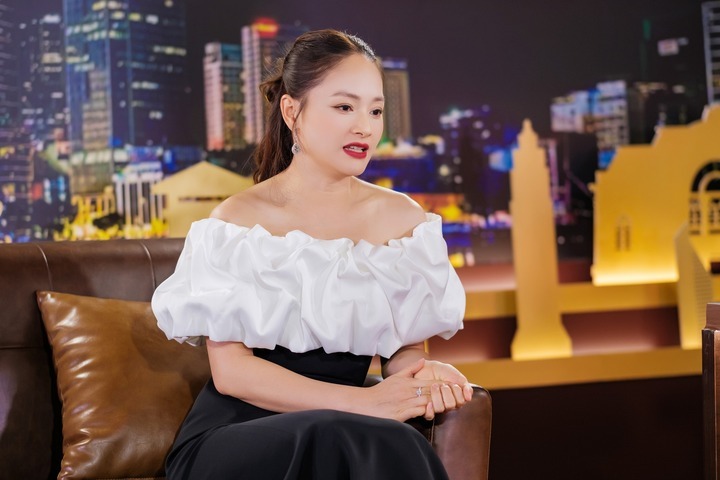 Lan Phương: "Thấy kiệt sức vì chồng không thấu hiểu"