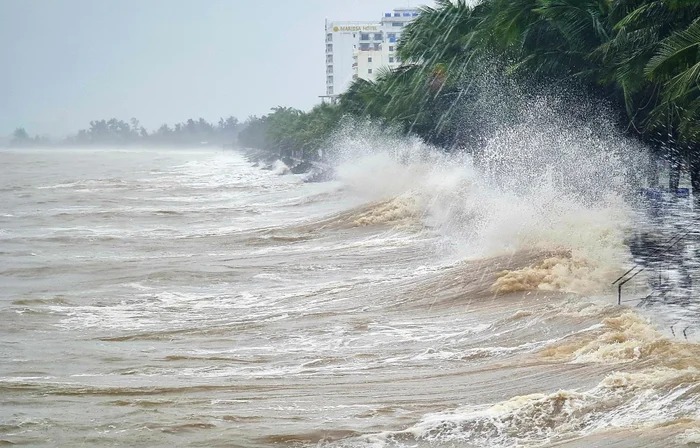 Áp thấp nhiệt đới và bão liên tiếp xuất hiện trong tháng 8