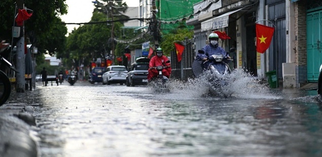 Sắp có đợt mưa rất to trên cả ba miền