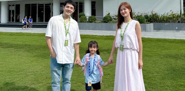 "Thế lực nhí" nhà Đông Nhi chính thức thành bạn cùng trường quốc tế có học phí nửa tỷ với ái nữ nhà Cường Đô La
