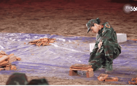 Chi Pu ghi điểm với một hành động dũng cảm trong Sao Nhập Ngũ