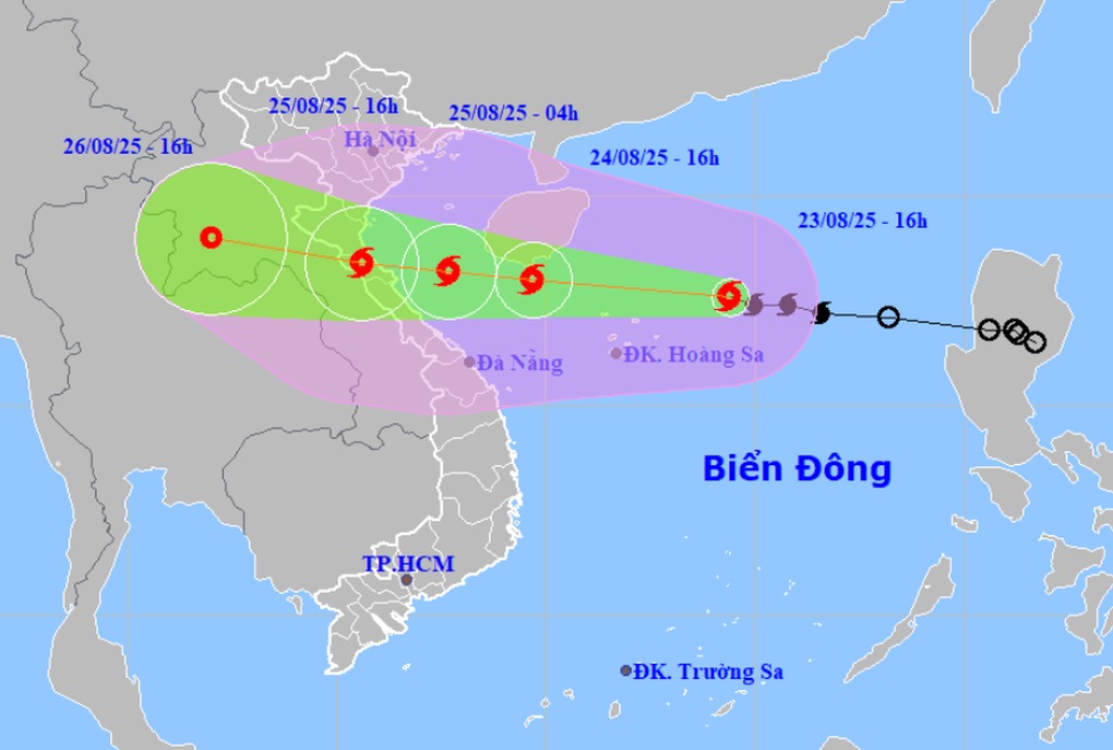 Bão số 5 mạnh và nguy hiểm không kém bão Yagi?
