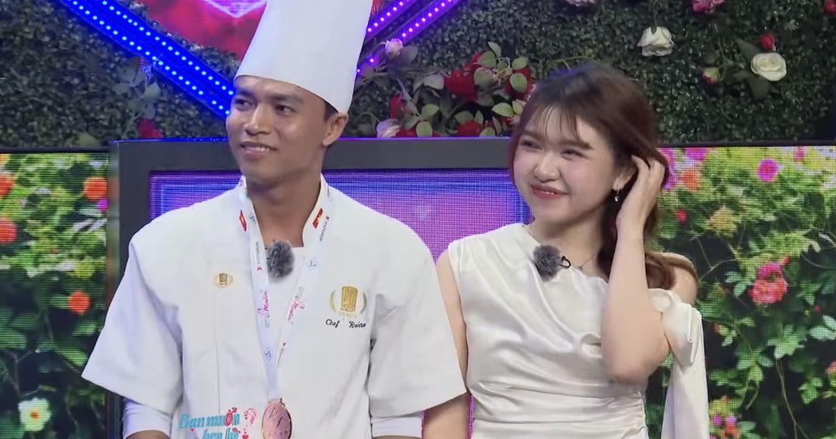 Bếp trưởng trổ tài nấu ăn trên show hẹn hò, chinh phục được cô giáo xinh đẹp