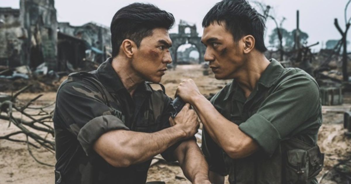 Màn 'đánh nhau' cực gắt và câu thoại gây xúc động trong 'Mưa đỏ'