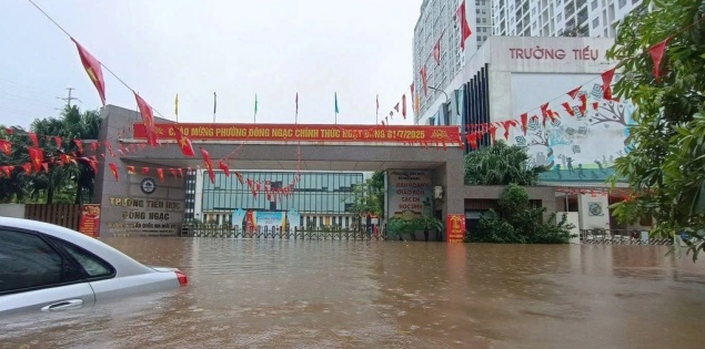 Cập nhật danh sách các trường học ở Hà Nội ngập lụt ngày 7/10