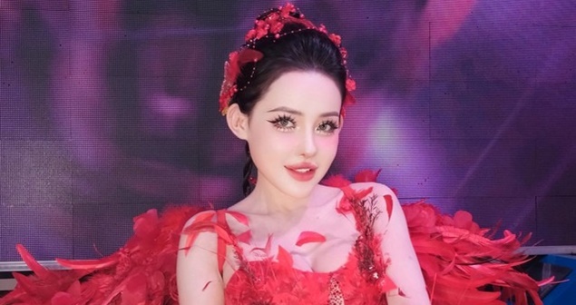 Ngân 98: Từ ‘hot girl thị phi’ đến scandal bị bắt tạm giam