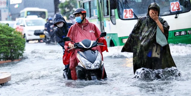 Chuyên gia nhận định gì về cơn bão số 15 có thể gây mưa lớn Nam Trung Bộ?