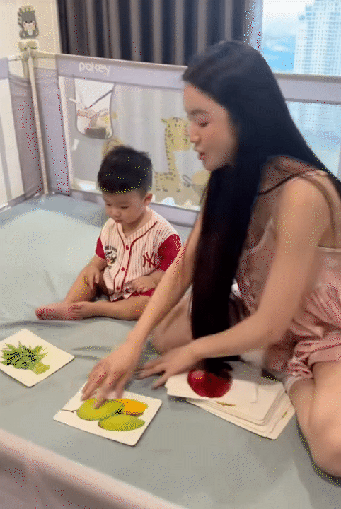 Chu Thanh Huyền cứng trước hành động chưa đẹp của con trai