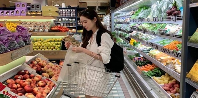 Nhà 5 người 1 tuần ăn chưa hết 1,6 triệu: Bức ảnh tiết lộ lý do