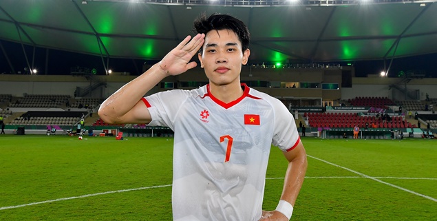 Đình Bắc tiết lộ về bàn thắng 'xé lưới' Saudi Arabia