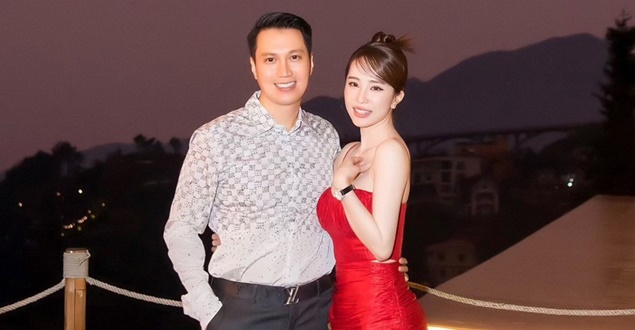 Quỳnh Nga - Việt Anh cuối cùng cũng chịu công khai mối quan hệ?